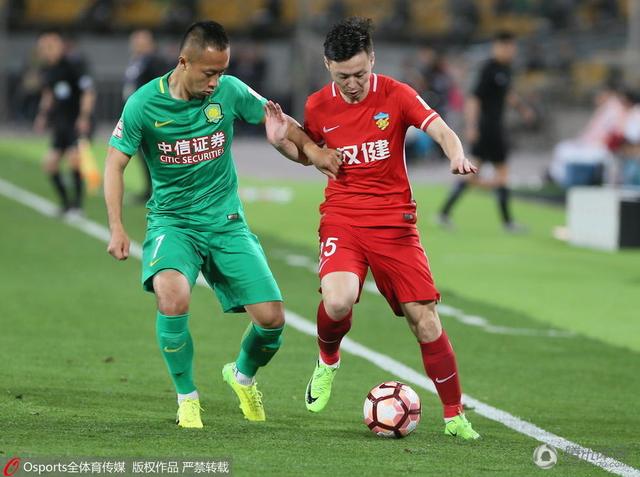李红说：“檀健次在片中的每一次情感爆发，都建立在人物发展逻辑的基础上。